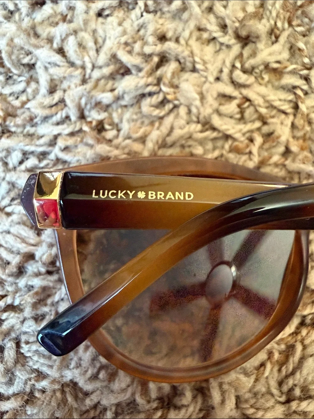 Women’s Lucky Sunglasses